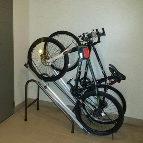Special aluminum Foldable Indoor Bike Rack