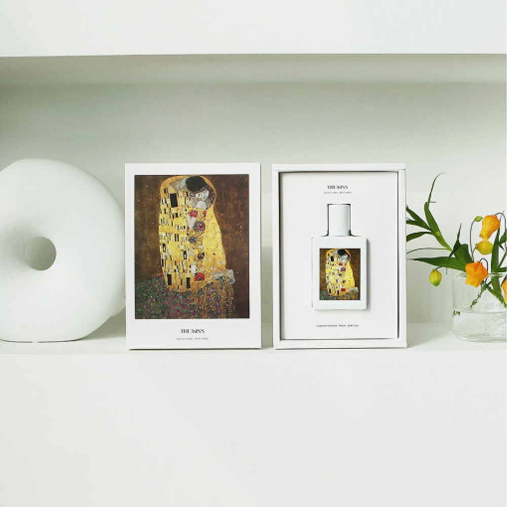 The Gallery of Scent Art Perfume Collection The Kiss